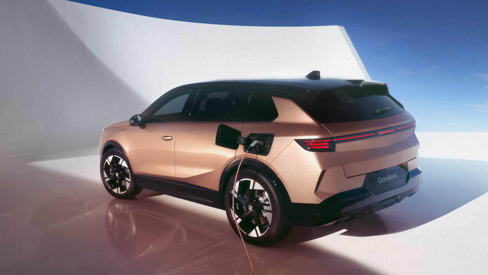Vauxhall Reveals Pricing And Specification For New Grandland